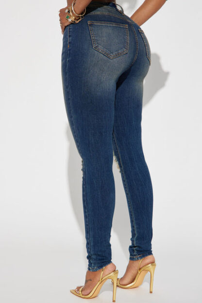 Jeans Ajustados con Desgaste y Tinte Oscuro - Image 3